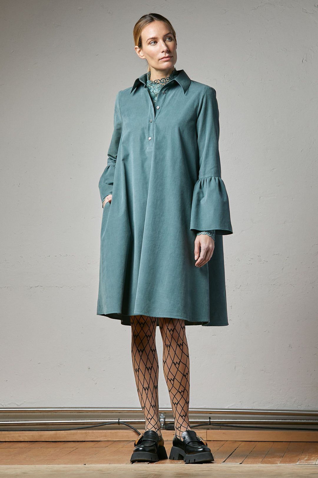 Feincord Kleid