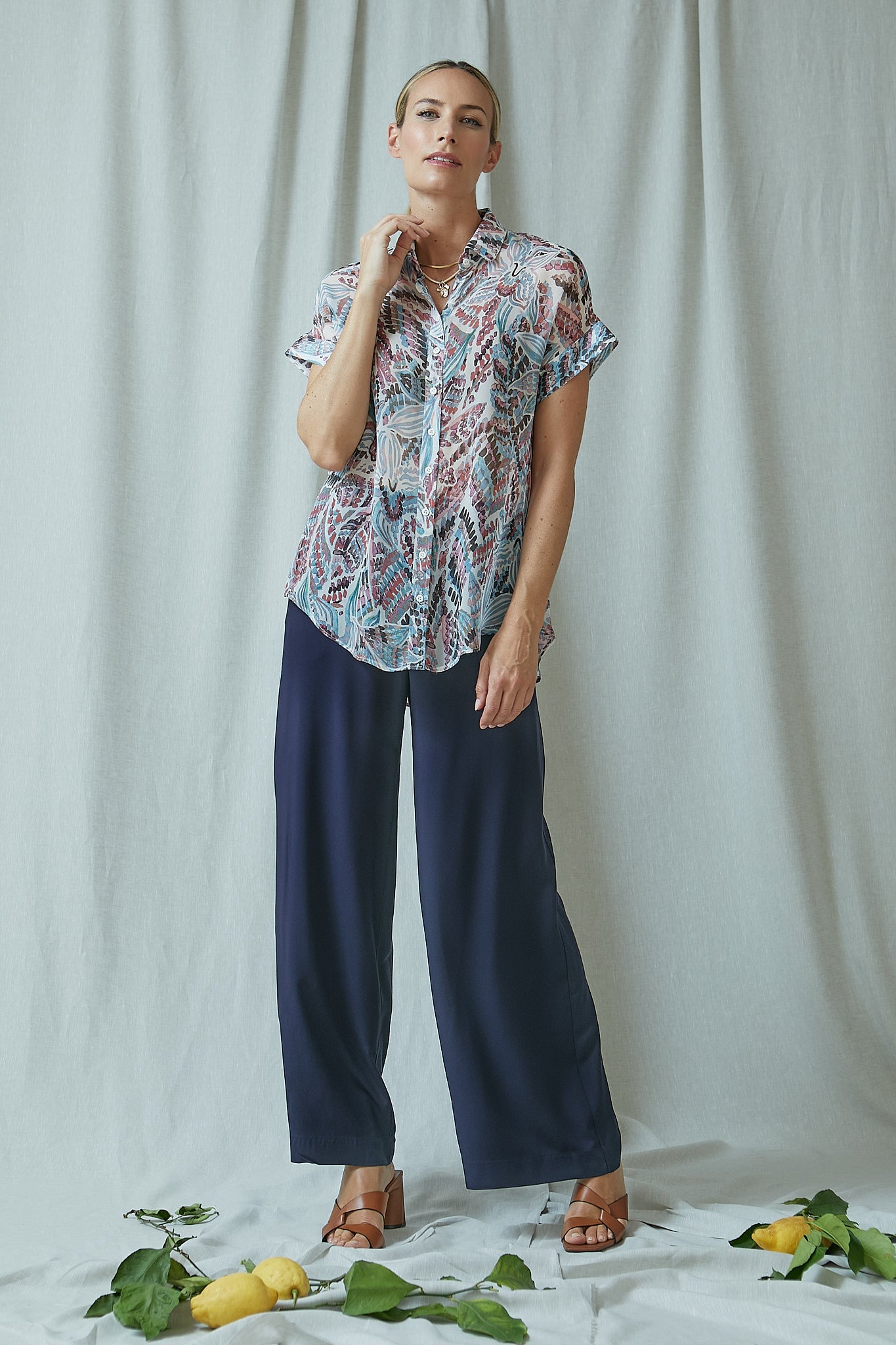 hose, dunkelblau, 100% viskose, fließend, sommerlich, kombination bunte bluse, wallmann