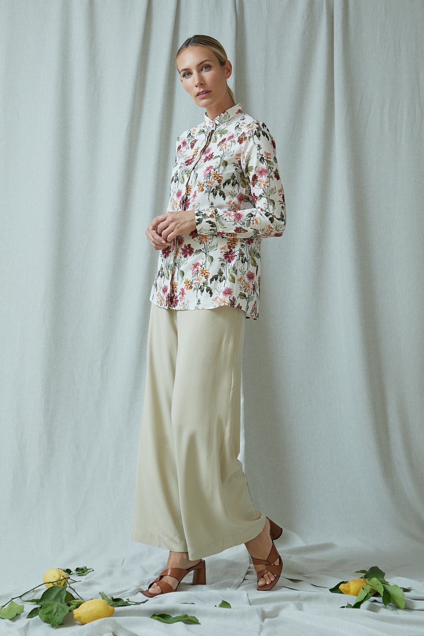 hose, creme, 100% viskose, fließend, sommerlich, kombination florale bluse, wallmann