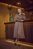 midikleid mit paisleydruck, langarm, klassischer blusenkragen, durchgeknöpfte leiste bis zum saum, tailliert mit gezügeltem rock, manschetten, kampagnebild 01, wallmann