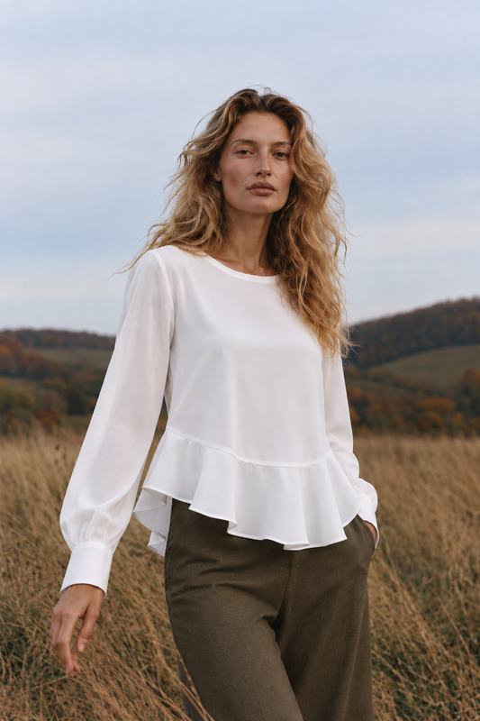 Schössschenbluse mit Rundhals